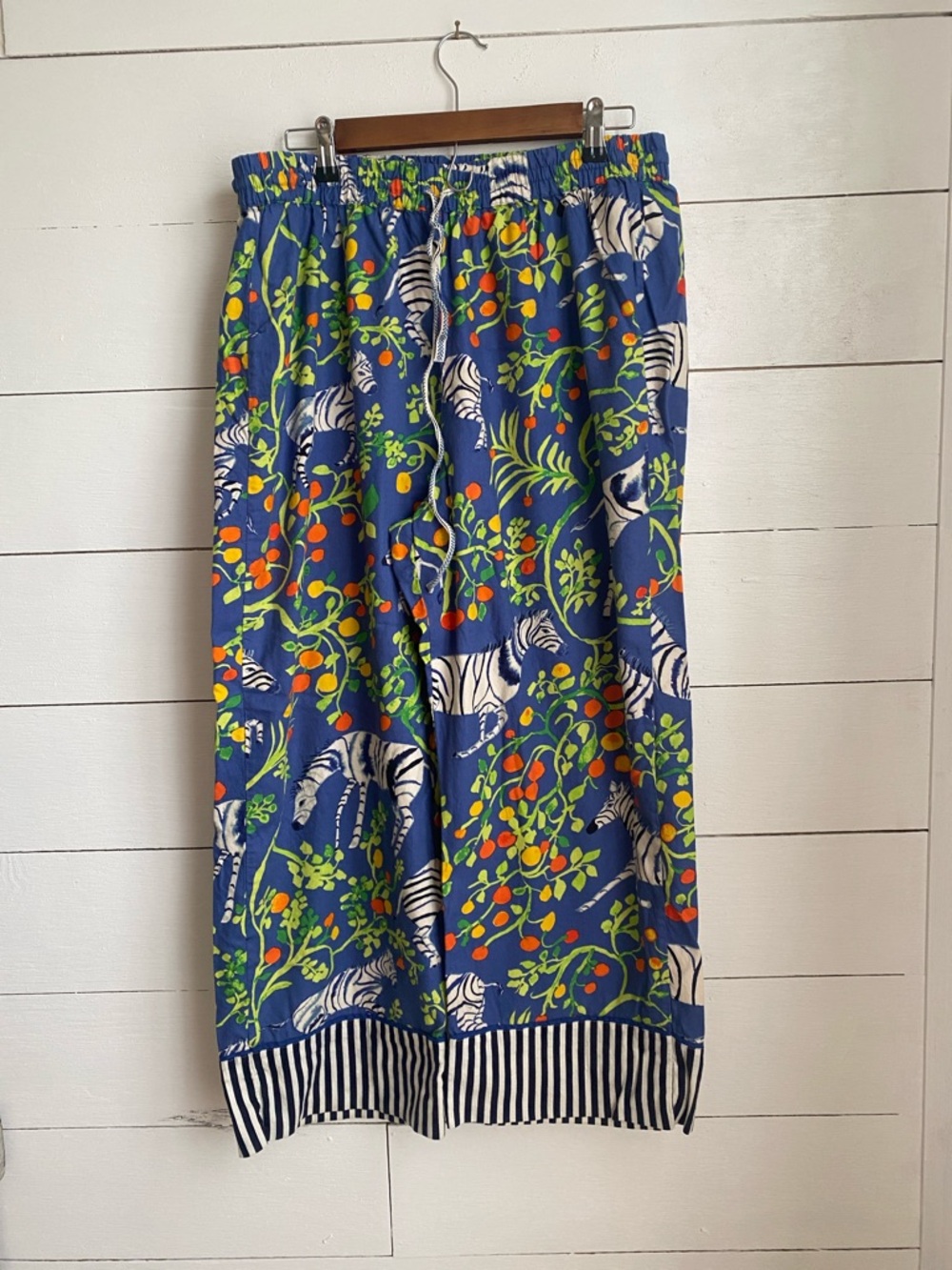 Anthropologie Blue Zebra & Botanical Cropped Pants